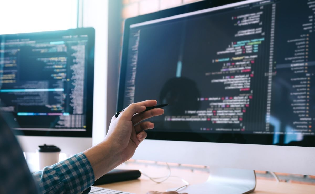 a-carreira-em-desenvolvimento-web-na-atualidade