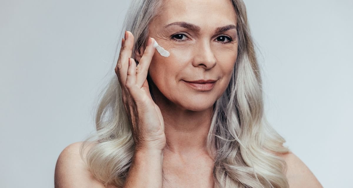 Os Melhores Cremes Anti-idade para Mulheres de 50 anos O que Procurar