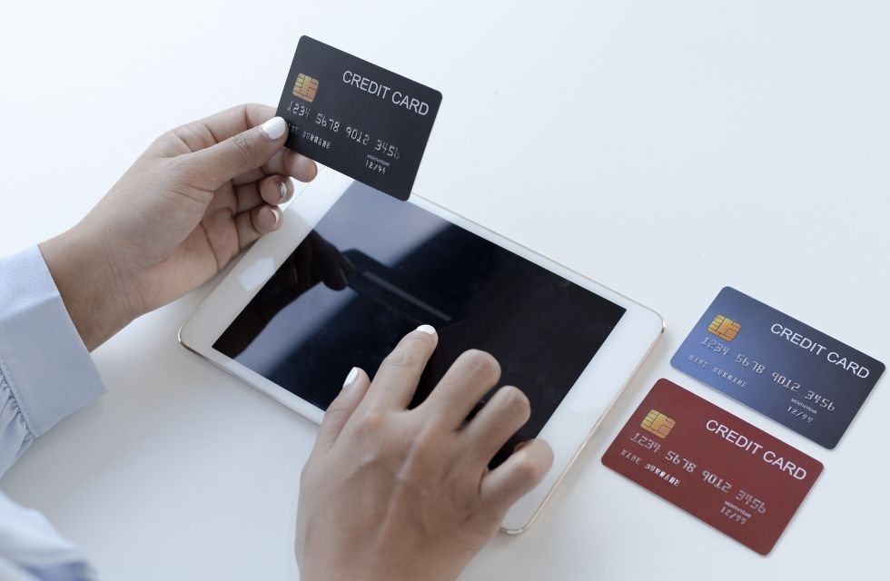 Por que a ideia de vários cartões assusta tanto